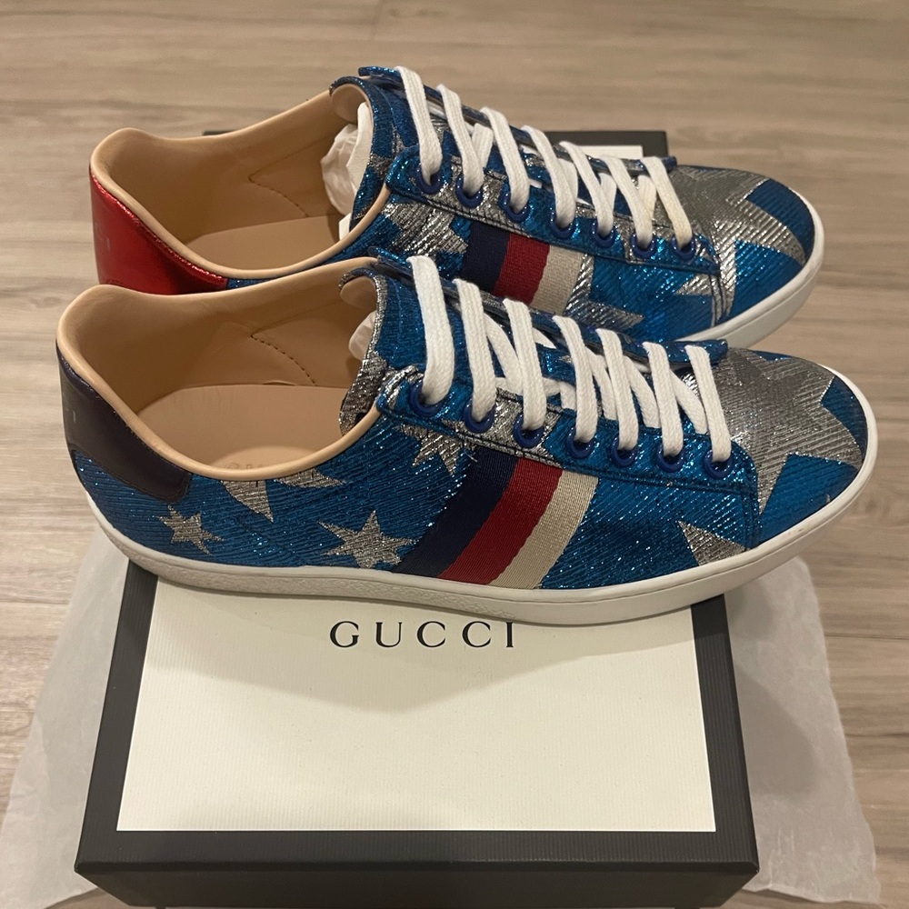 Gucci Ace Sneakers Metallic with Stars